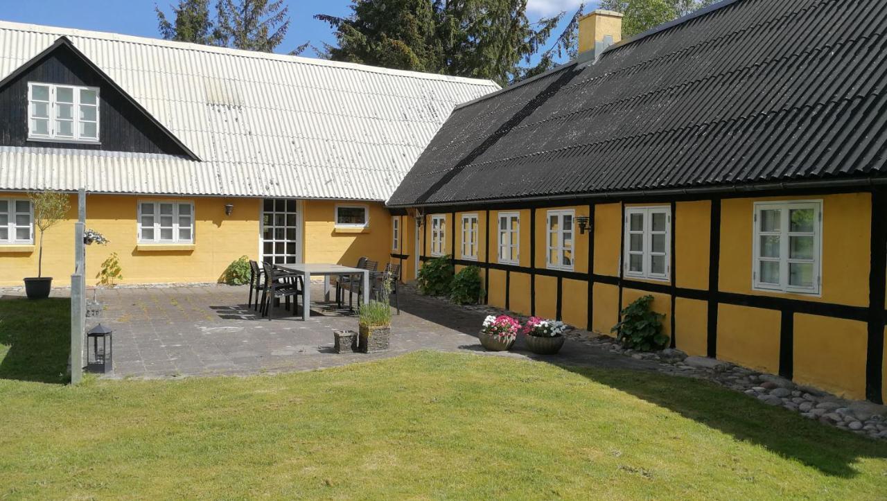 Faedrelandet Ferielejlighed & Turridning Laeso Экстерьер фото