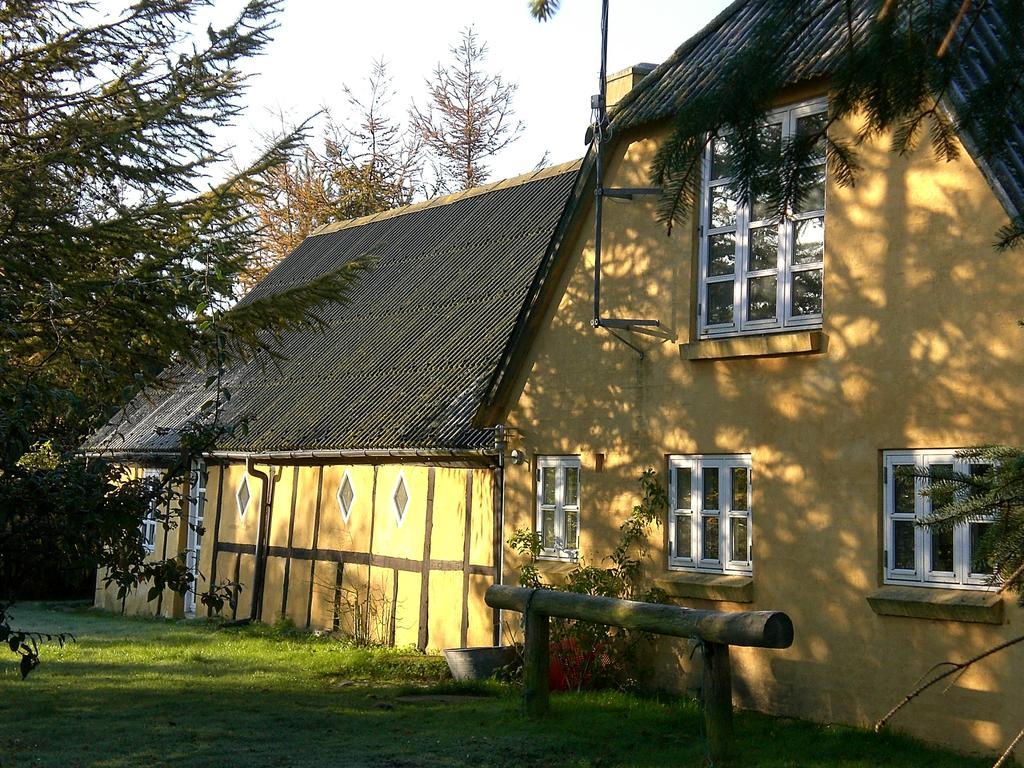 Faedrelandet Ferielejlighed & Turridning Laeso Экстерьер фото
